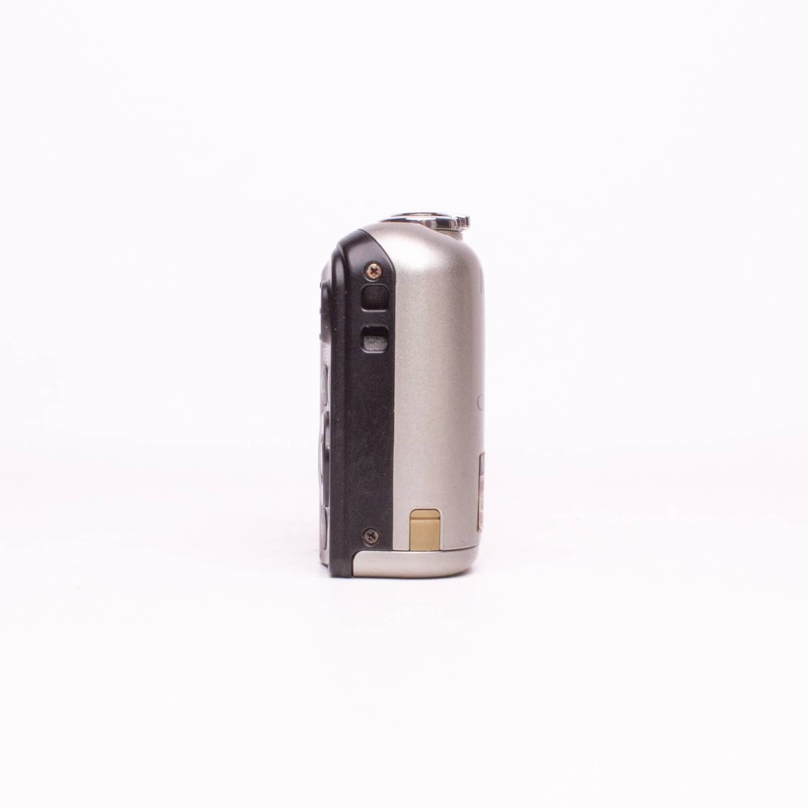 Nikon COOLPIX L27 Digital Cameras Silver Open-Box Excellent Body Only