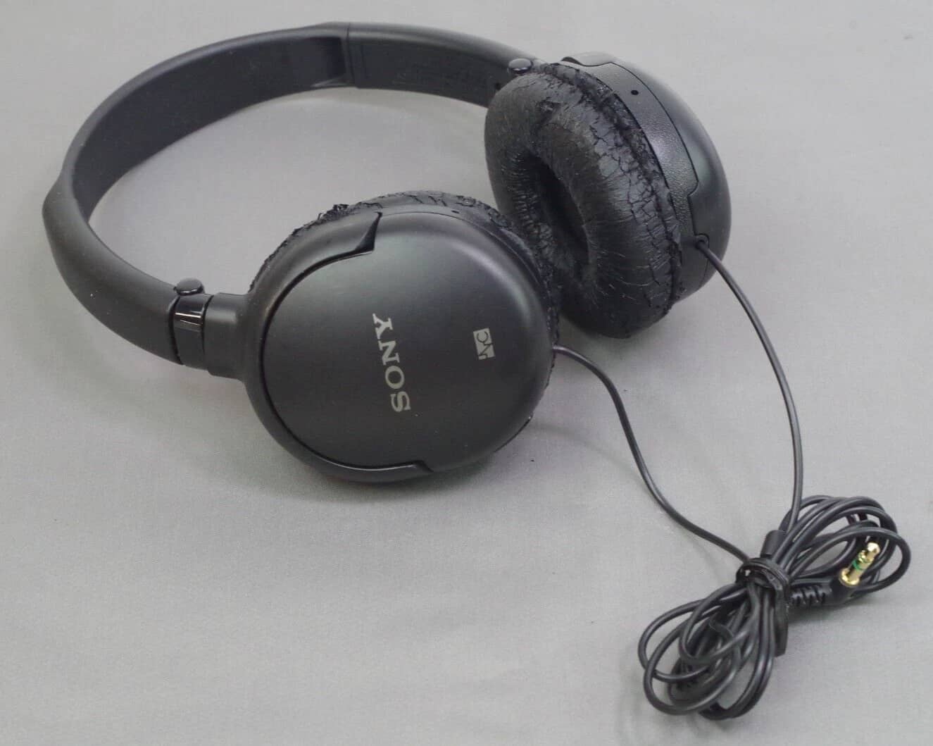 Sony MDR-NC8 Headphones & Earbuds Black New
