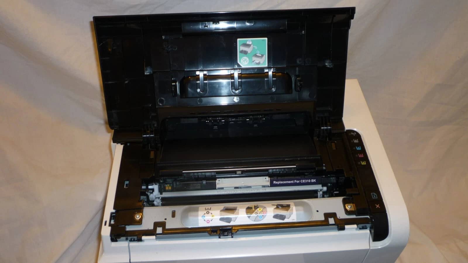 HP CP1025nw Printers Used - Good