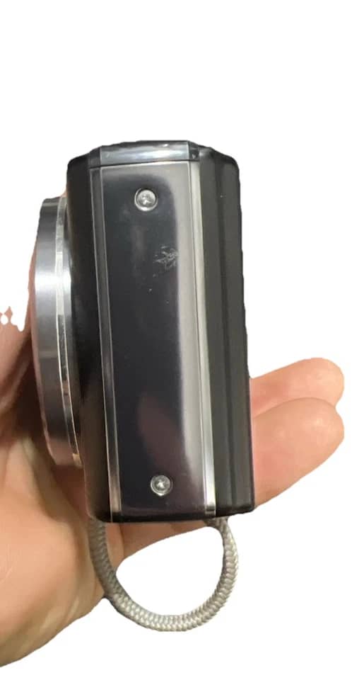Panasonic Exilim EX-ZS10 Digital Cameras