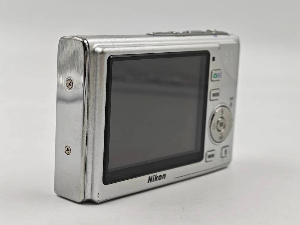 Nikon s9 Digital Cameras Gray New Body Only