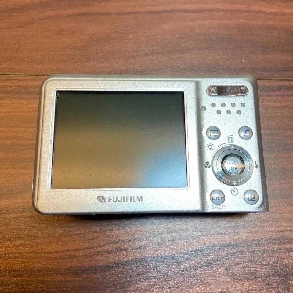 Fujifilm FinePix F30 Digital Cameras Silver New Body Only