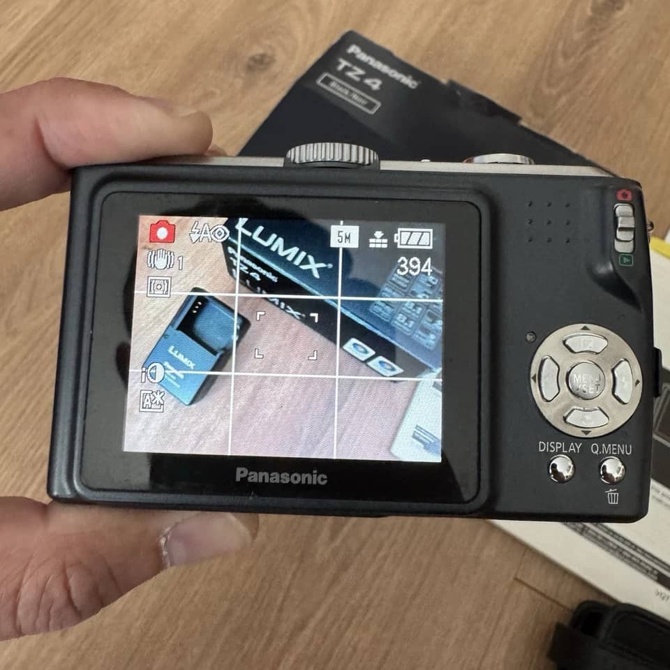 Panasonic LUMIX TZ4 Digital Cameras Black New Body Only