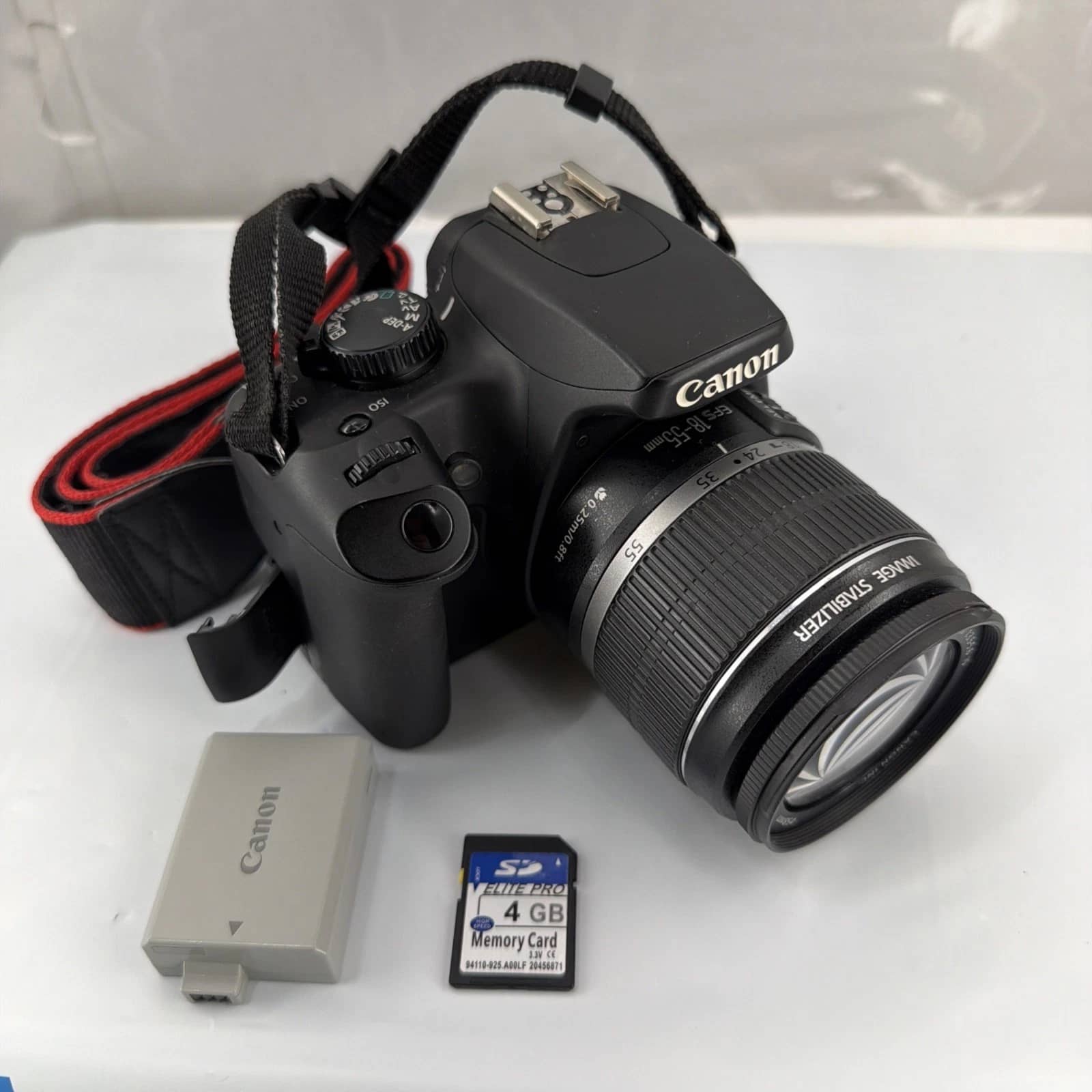 Canon DS126191 Digital Cameras Black Used - Good w/ 18-55mm Kit