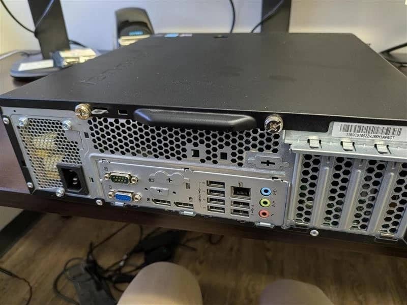 Lenovo ThinkCentre M720 SFF Computers