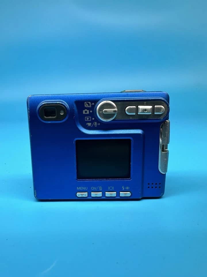 Minolta DiMAGE Xg Digital Cameras Red Used - Good