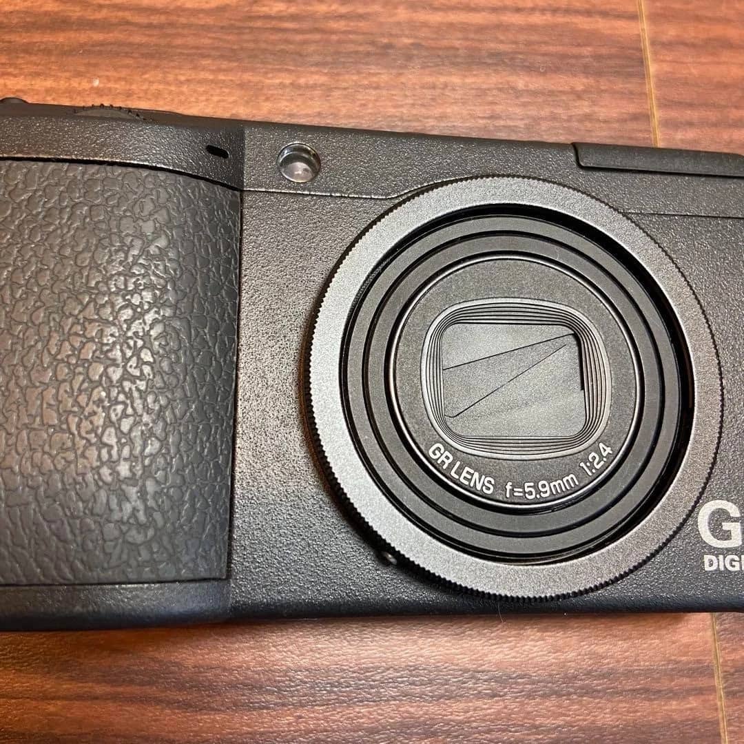 Ricoh Ricoh GR Digital II Digital Cameras Black Used - Good Body Only