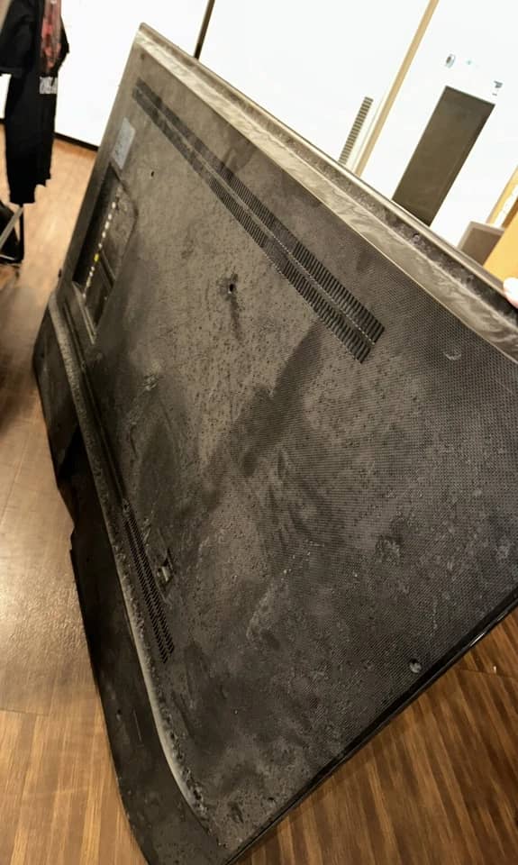 Samsung CU8000 TVs