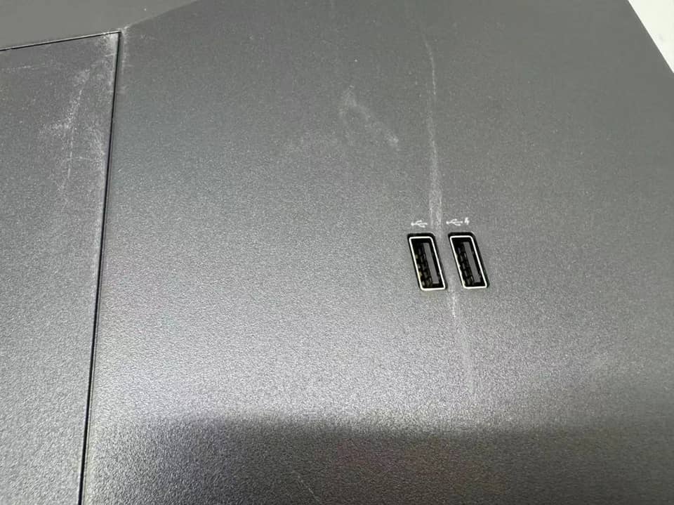 HP E27 G4 Monitors