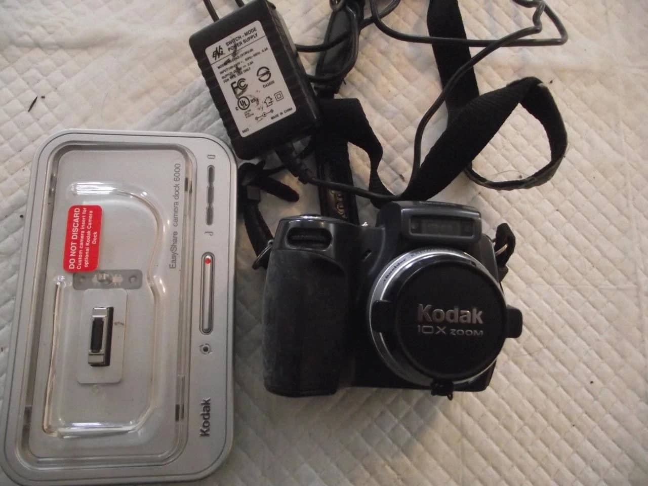 Kodak dx6490 Digital Cameras Black Used - Good Body Only