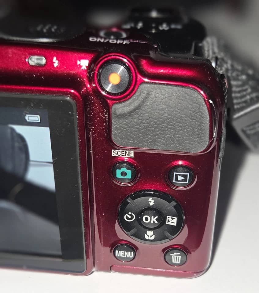 Nikon COOLPIX L820 Digital Cameras Black New Body Only