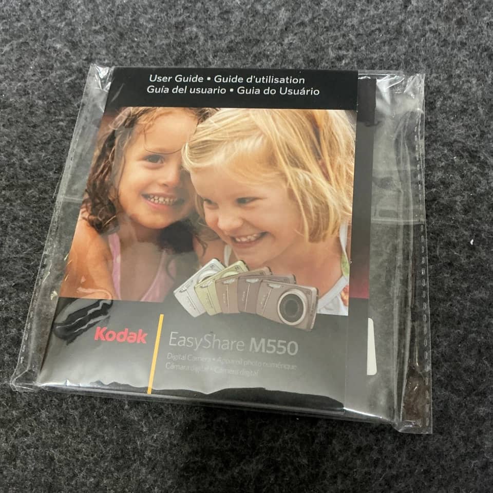 Kodak EasyShare M550 Digital Cameras Silver Used - Good Body Only