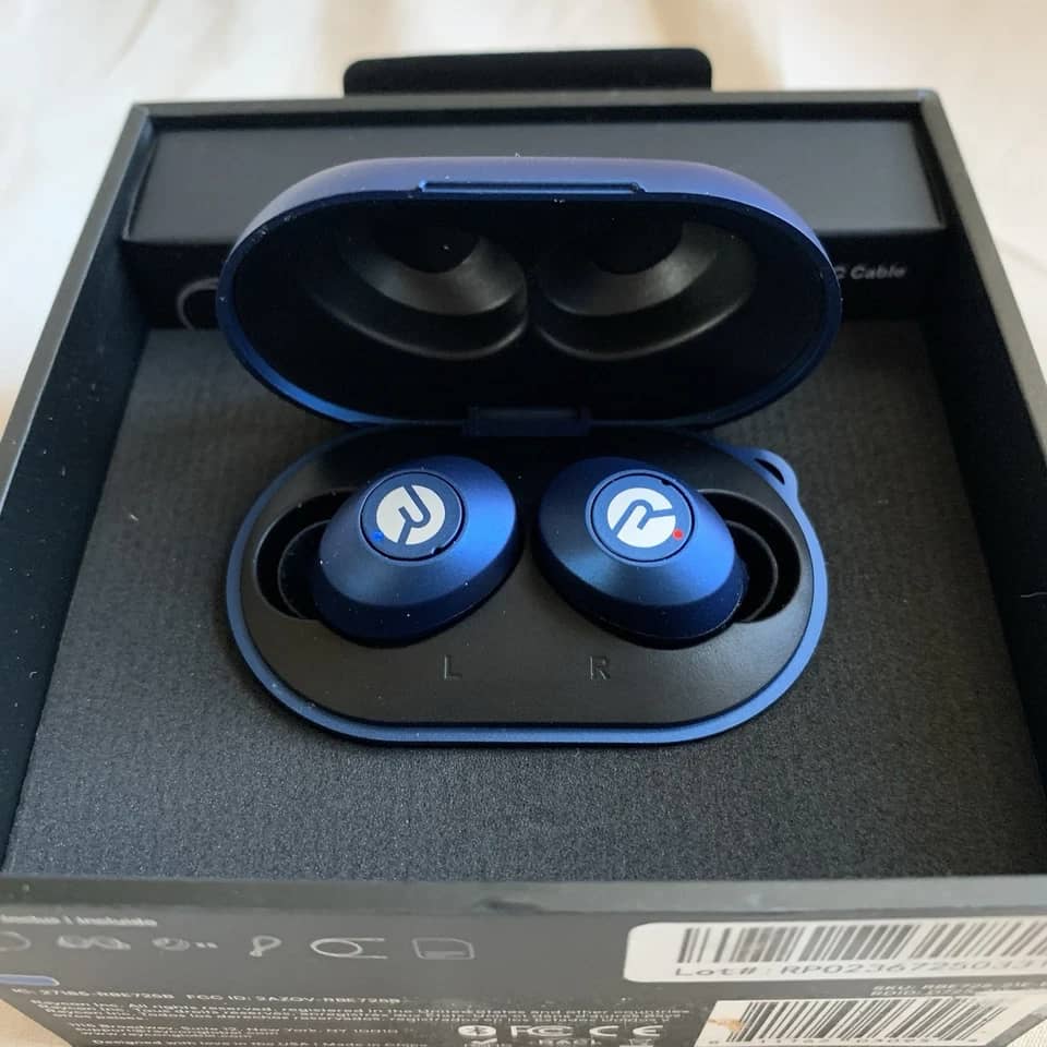 Raycon RBE725-21E-BLU Headphones & Earbuds Blue New