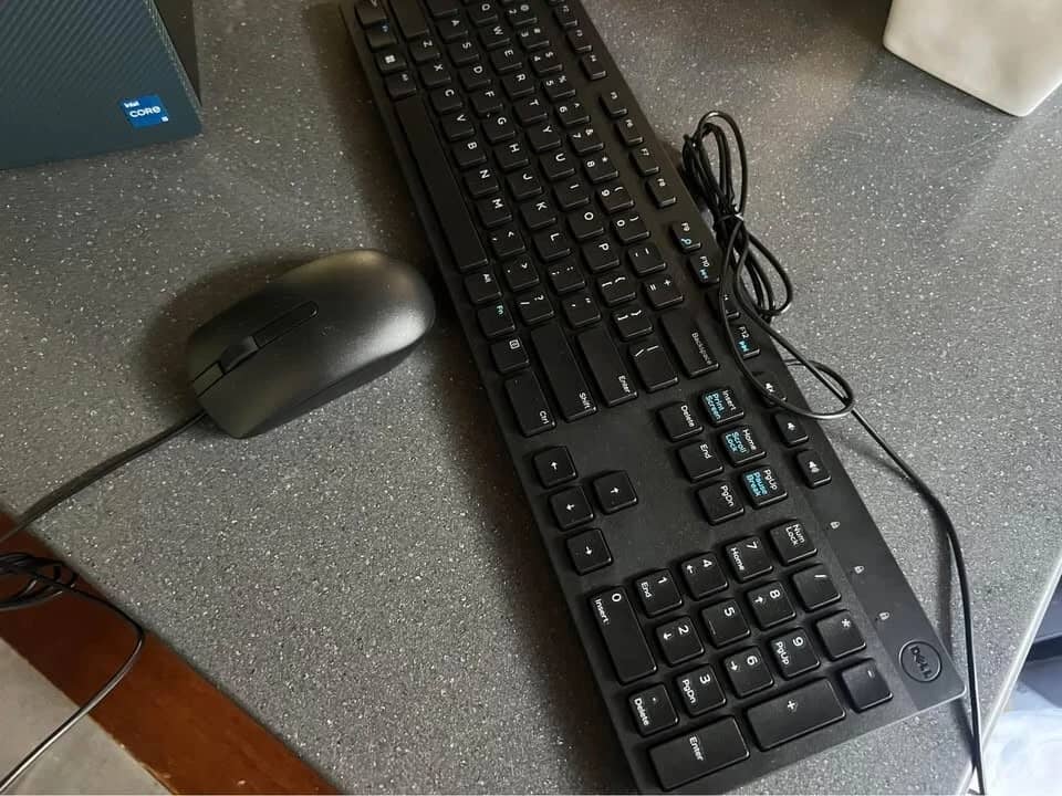 Dell Inspiron 3910 Computers
