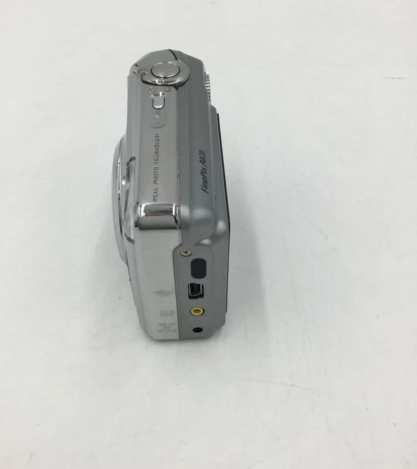 Fujifilm FinePix A820 Digital Cameras Silver New Body Only