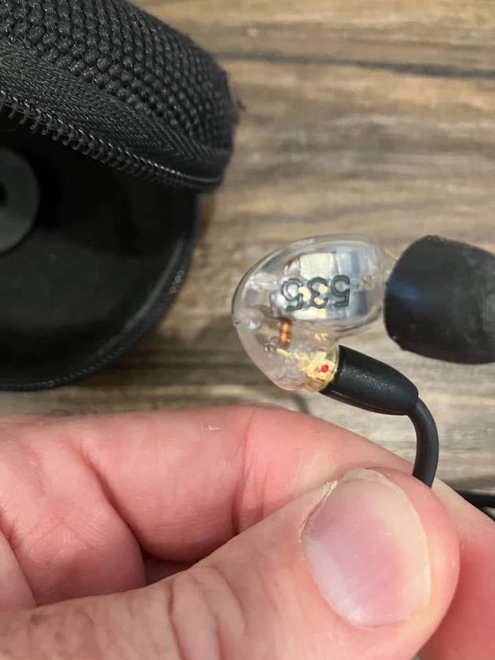 Shure SE535 Headphones & Earbuds Transparent New