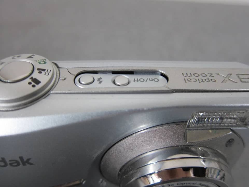 Kodak C913 Digital Cameras Purple New Body Only