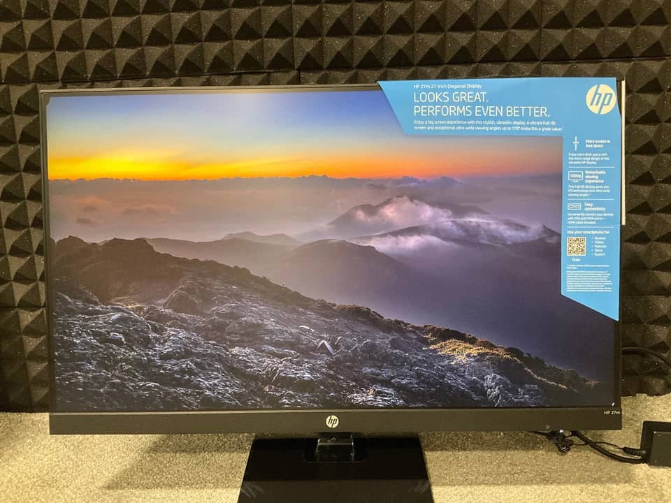 HP 27m Monitors