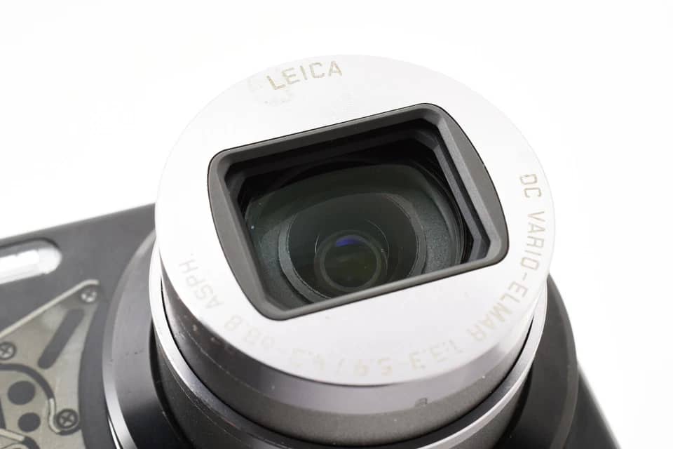 Leica V-LUX 30 Digital Cameras Black Used - Like New Body Only