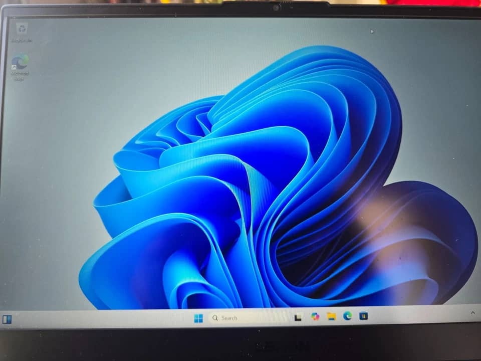 Lenovo IdeaPad Pro 7i Computers