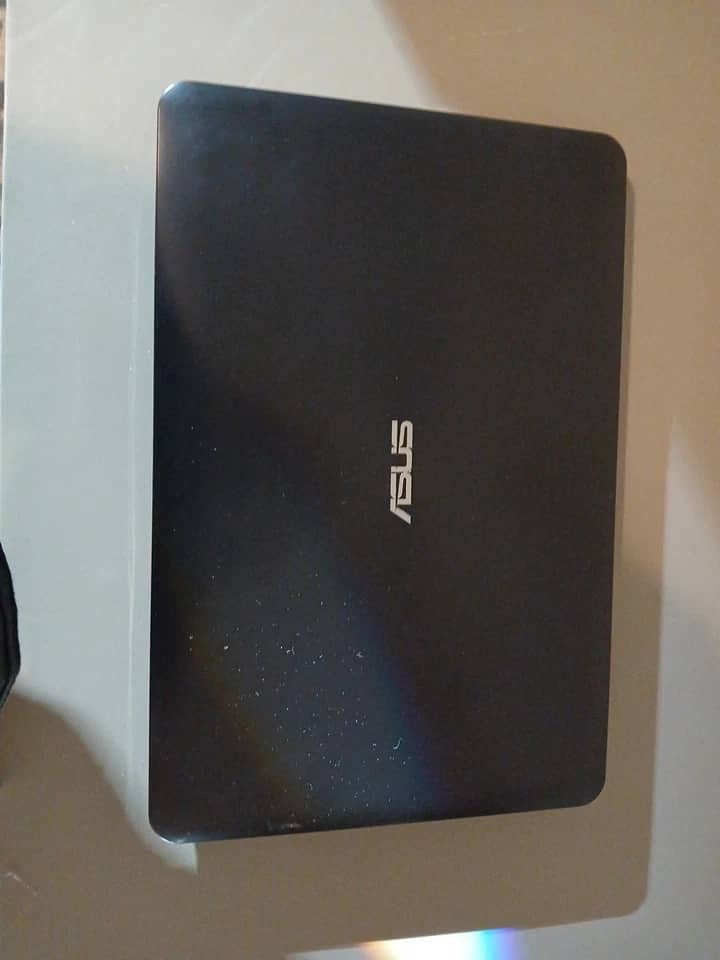 ASUS Vivobook F555L Computers