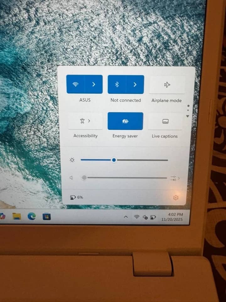 ASUS Vivobook MJ401TA Computers