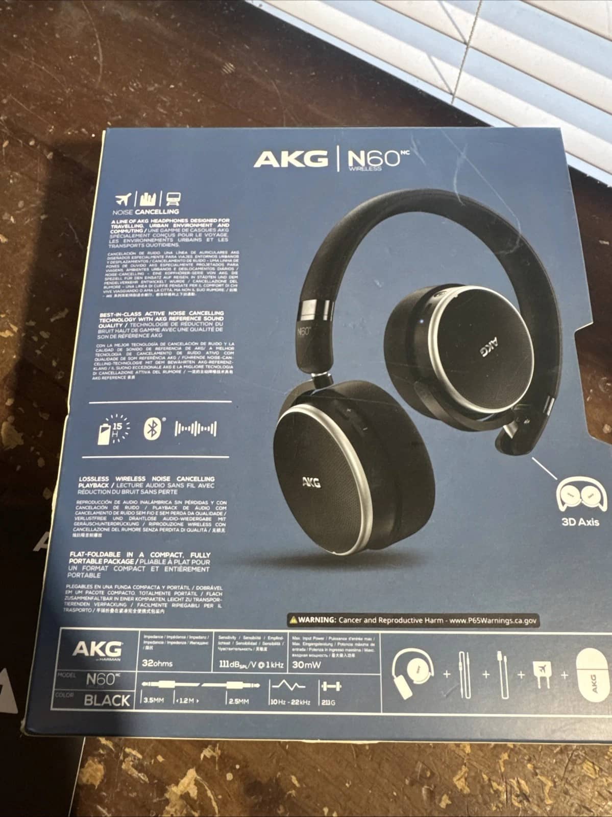 AKG AKGN60NCBTBLK Headphones & Earbuds Black Used - Good