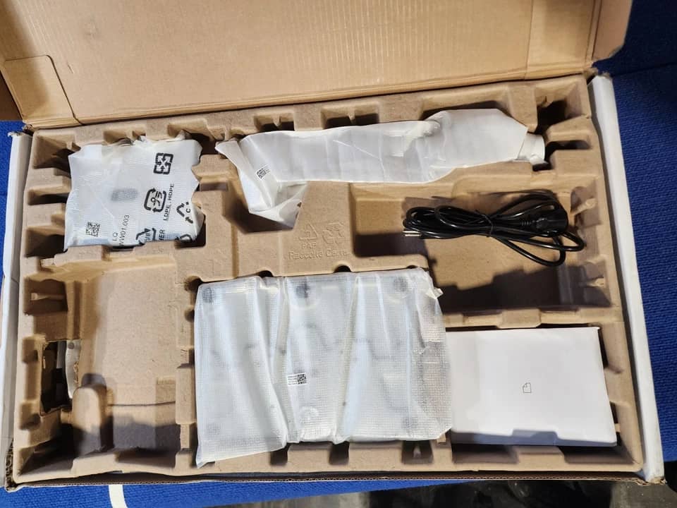 Dell S2725QS Monitors