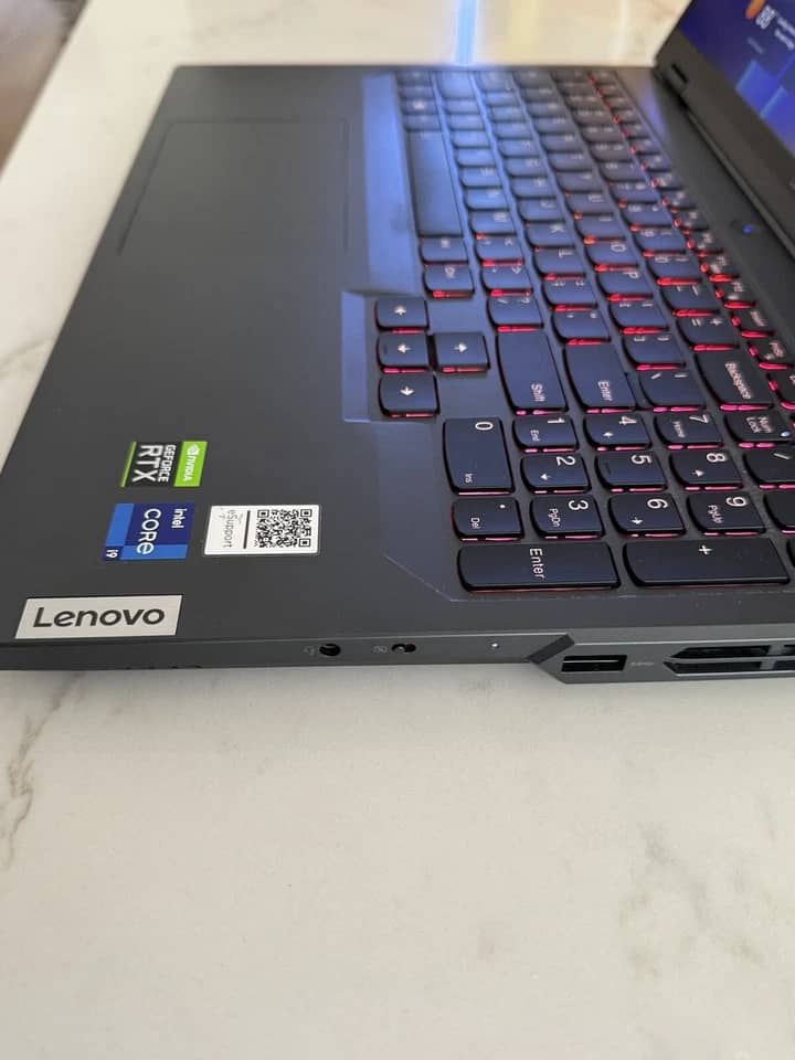 Lenovo IdeaPad Pro 5i Computers