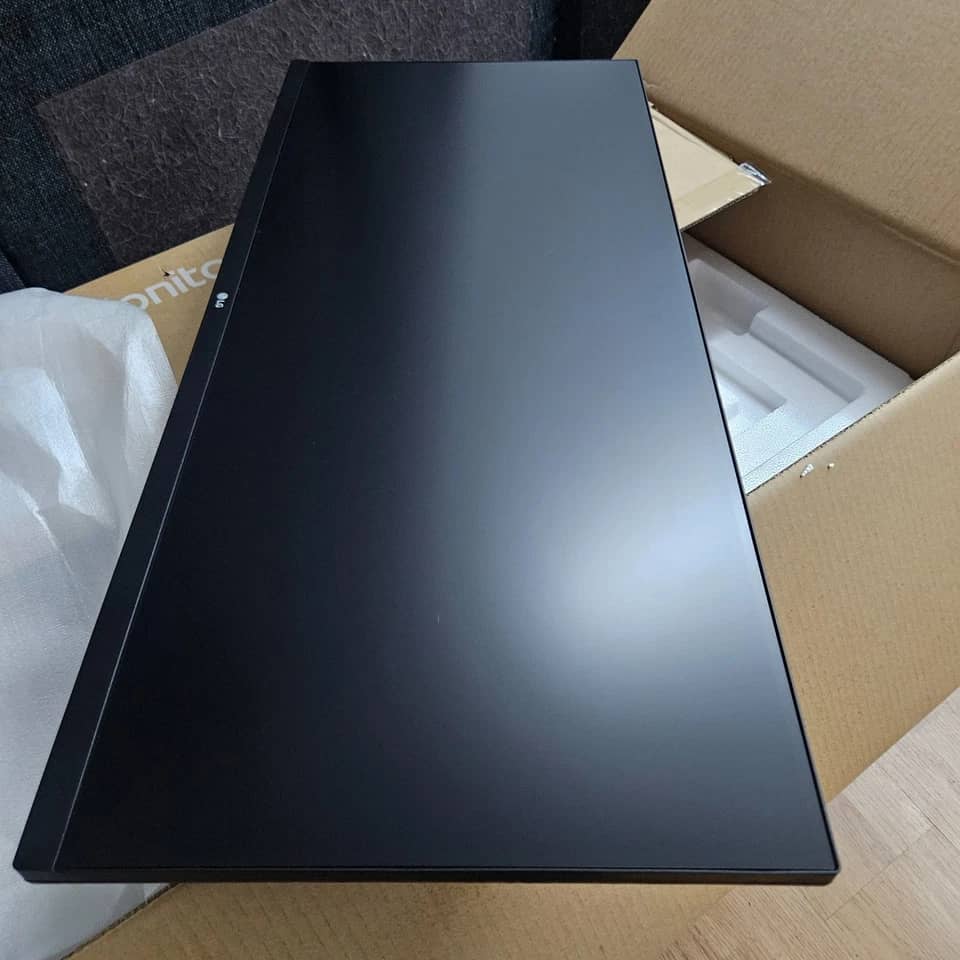 LG 34WL500 Monitors