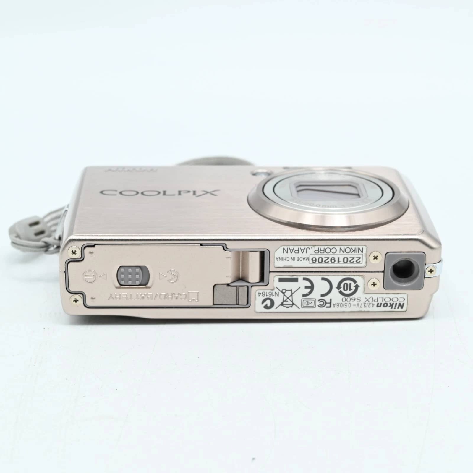 Nikon COOLPIX S600 Digital Cameras Black New Body Only
