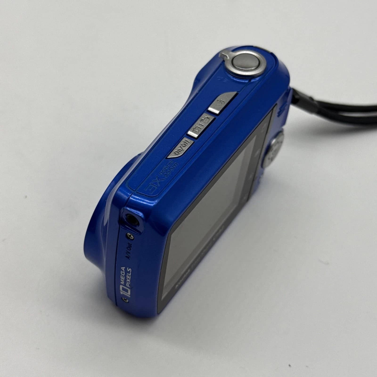 Kodak EasyShare C142 Digital Cameras Silver New Body Only