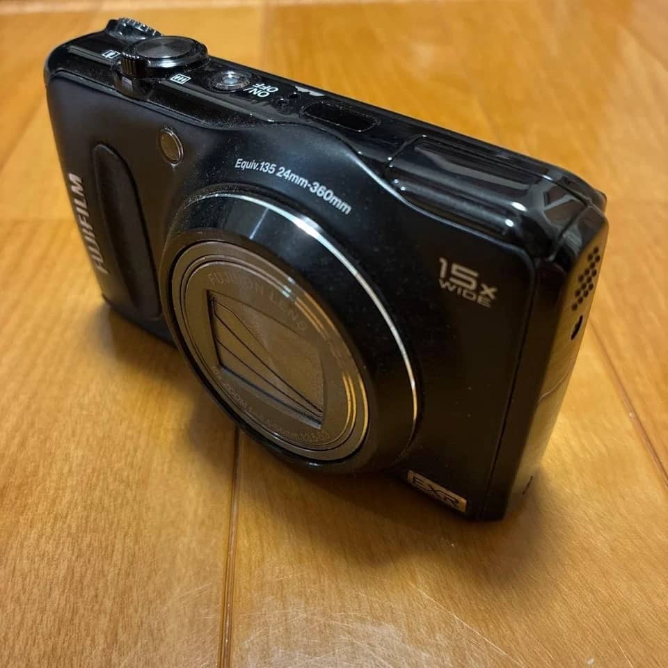 Fujifilm DiMAGE F300 Digital Cameras