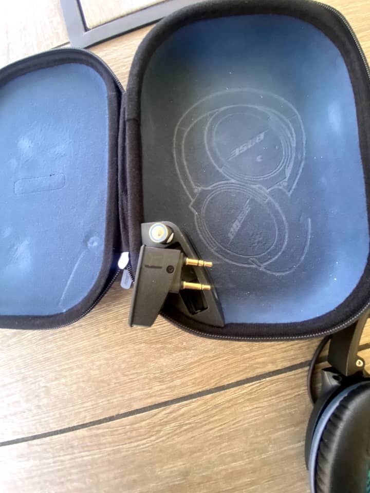 Bose QuietComfort 25 Headphones & Earbuds 