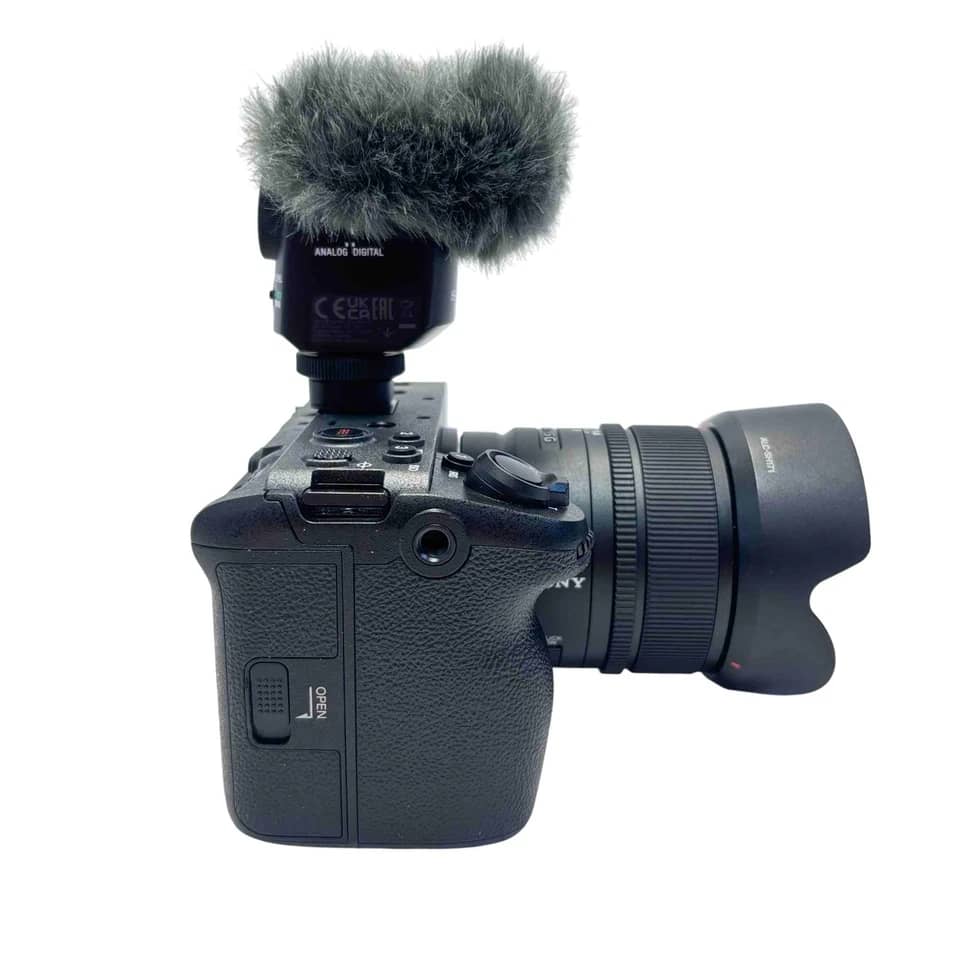 Sony ILME-FX30 Digital Cameras Black New Body Only