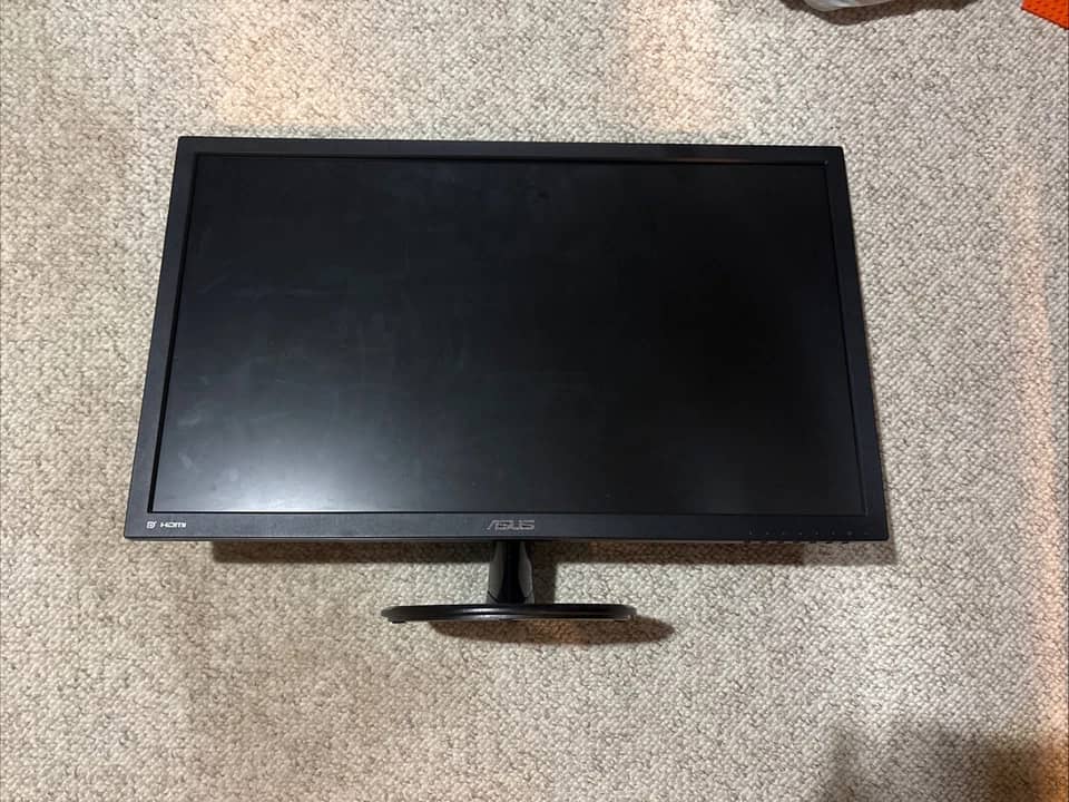 ASUS VP2768A Monitors