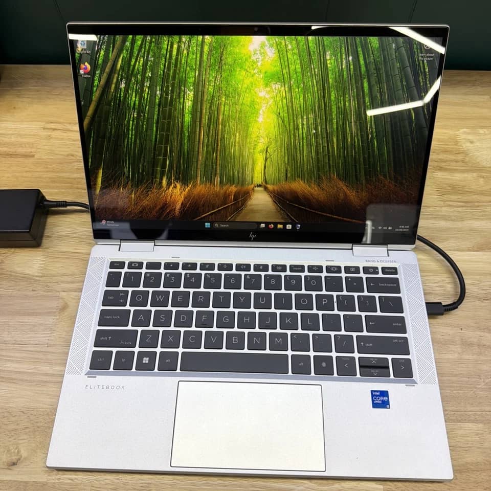 HP EliteBook 1030 G8 Computers