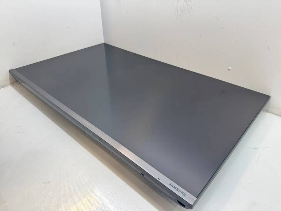 Samsung F32TU874VN Monitors