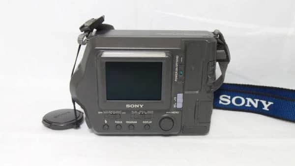 Sony MVC-FD200 Digital Cameras Silver Used - Good Body Only