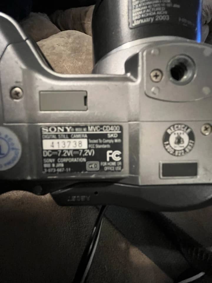 Sony MVC-CD400 Digital Cameras Black New Body Only