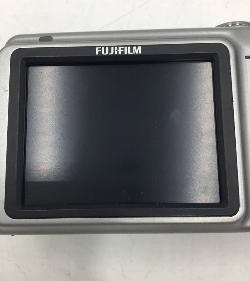 Fujifilm FinePix A820 Digital Cameras Silver New Body Only