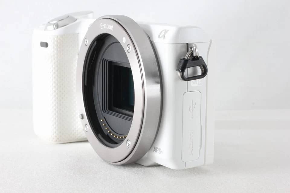 Sony NEX-5TL Digital Cameras White New 16-50mm Kit