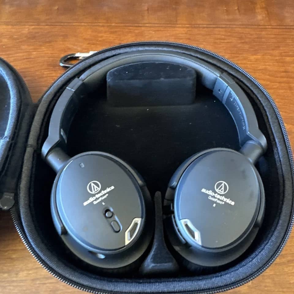 Audio-Technica ATH-ANC9 Headphones & Earbuds Black New