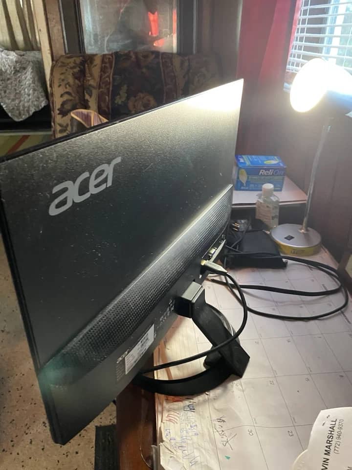 Acer R221Q Monitors