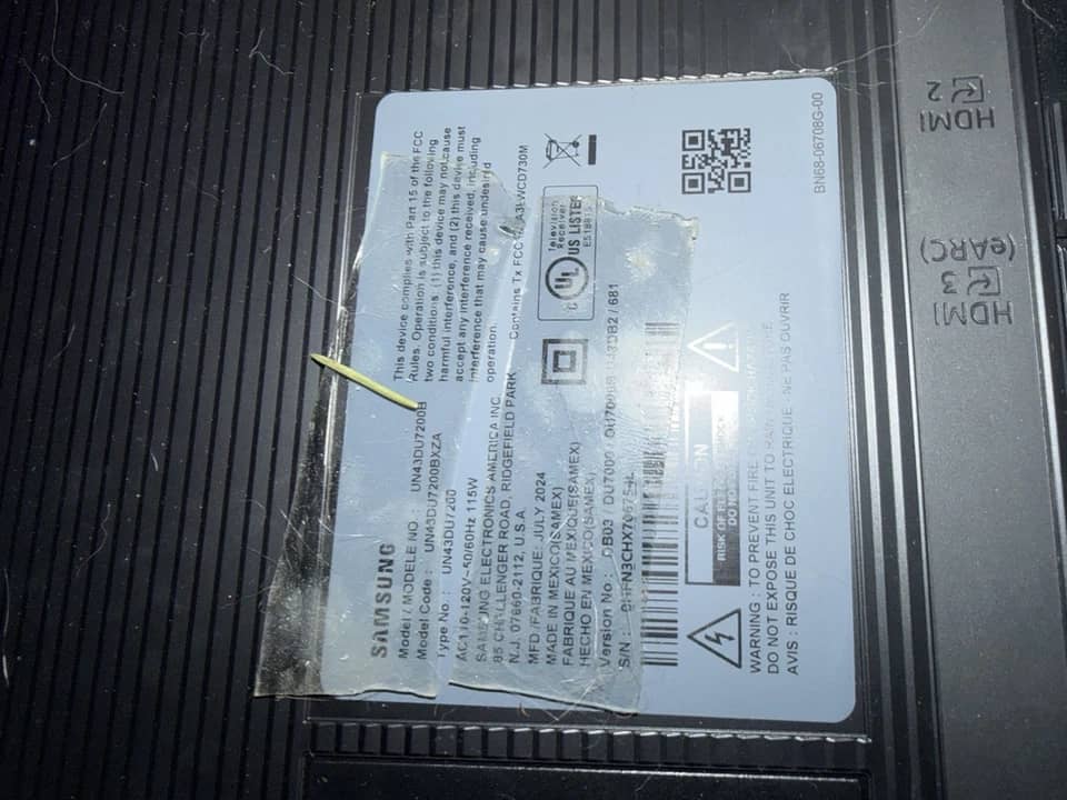 Samsung DU7200 TVs