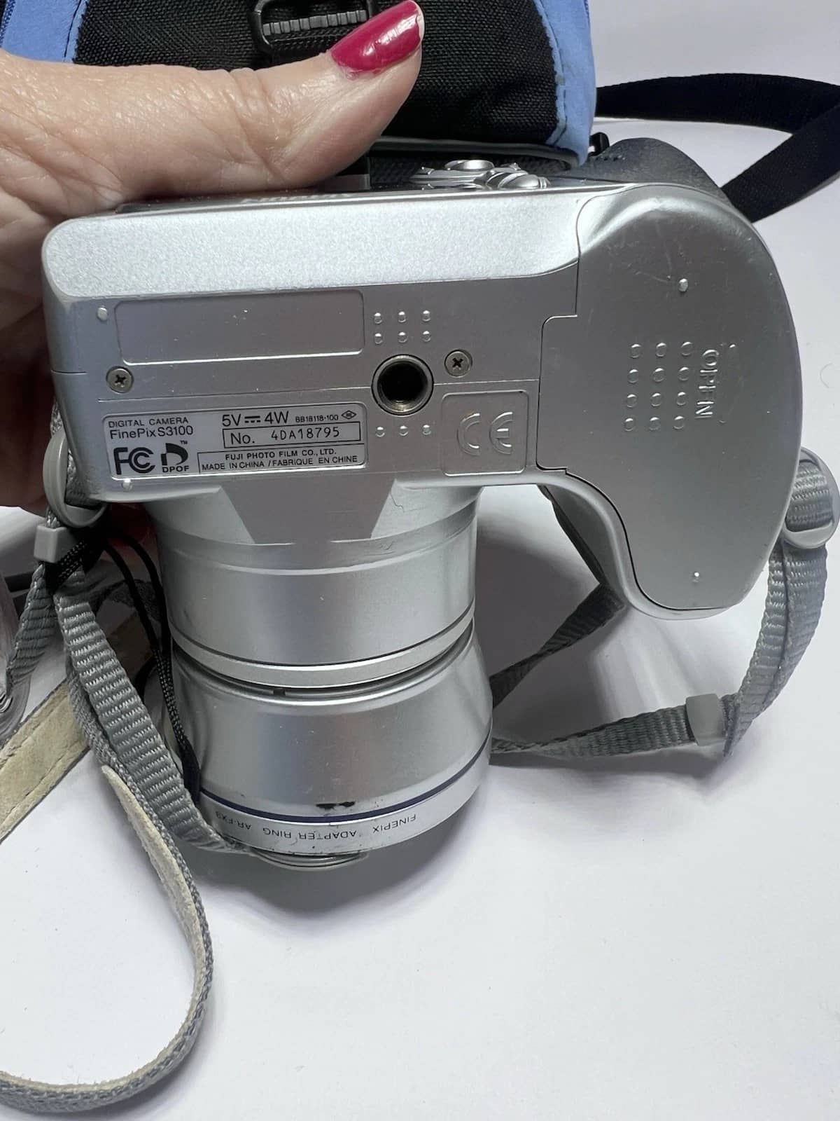 Fujifilm FinePix S3100 Digital Cameras Gray New Body Only