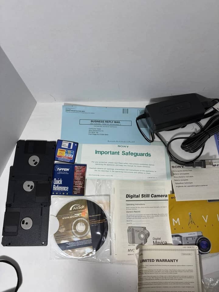 Sony MVC-FD90 Digital Cameras Gray New Body Only