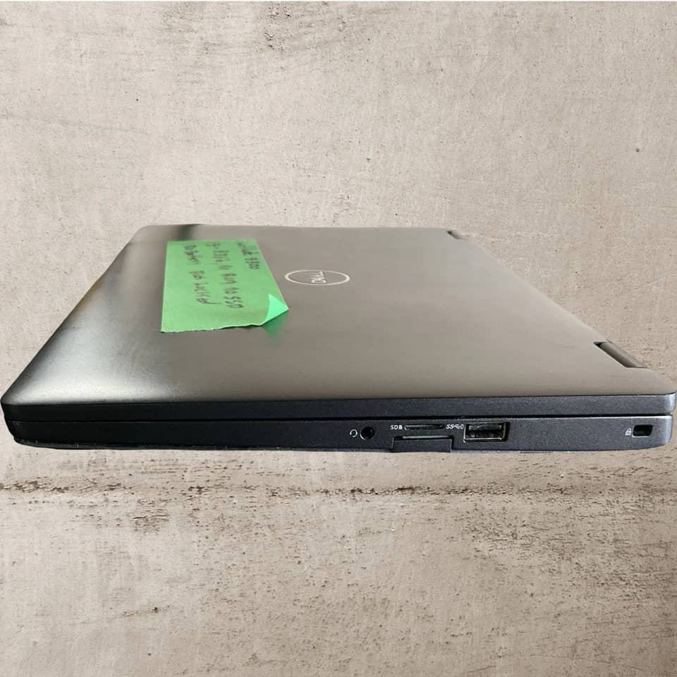 Dell Latitude 5300 2-in-1 Computers 256GB 16GB Refurbished - Excellent
