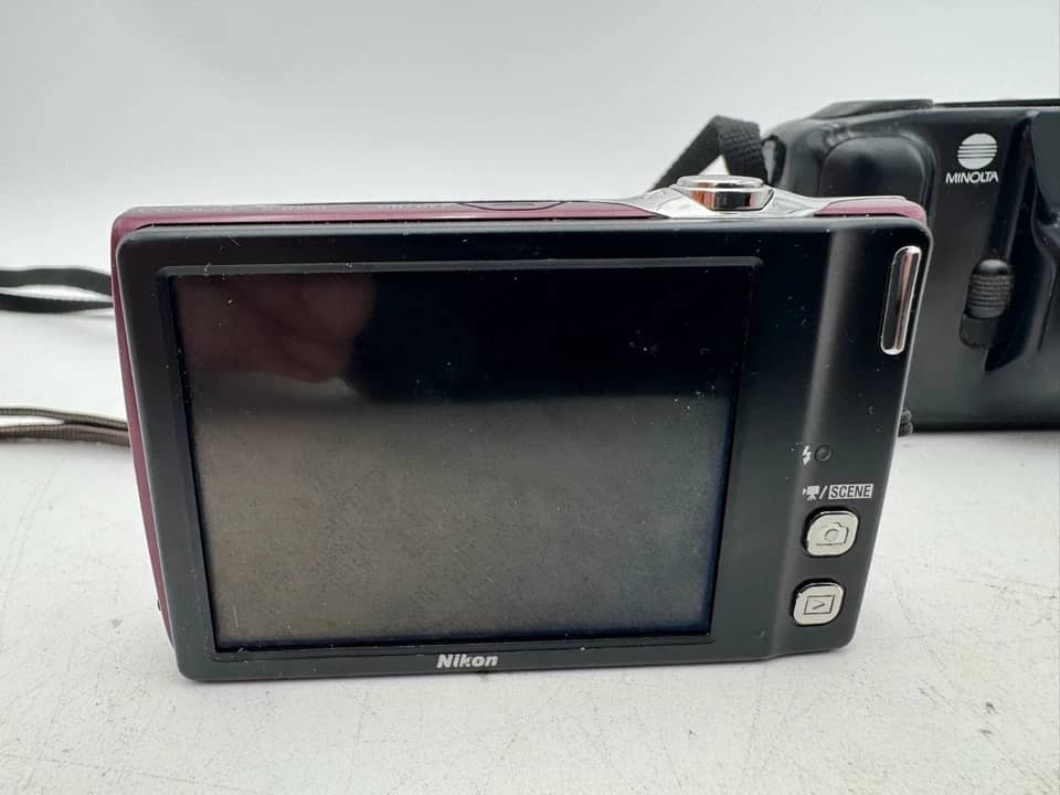 Nikon COOLPIX S220 Digital Cameras Purple New Body Only