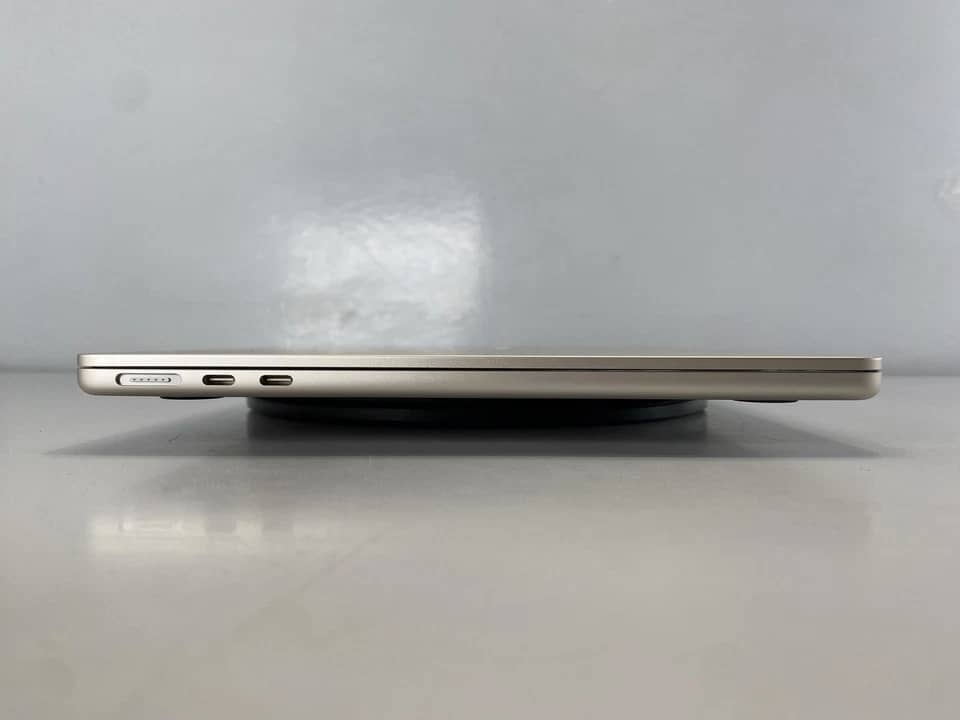 Apple MacBook Air (2025) Computers